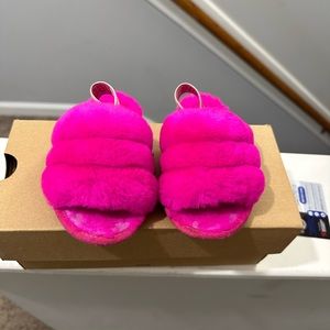 Ugg fluff yeah slide